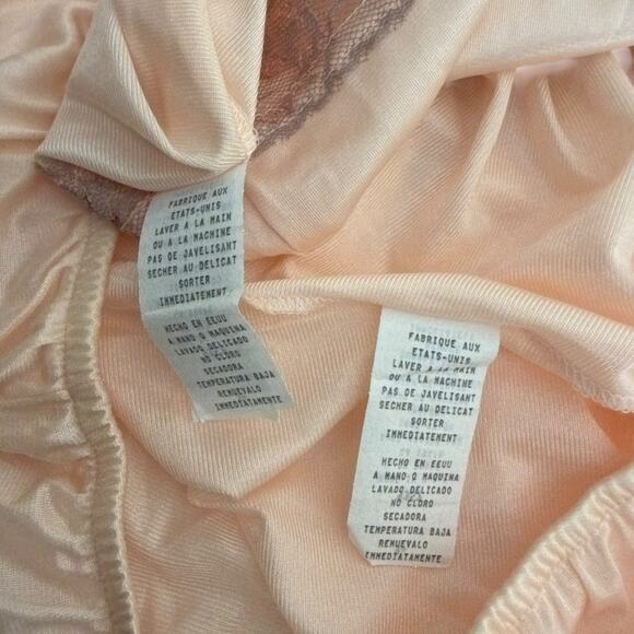 Vintage 80s Peach Pink Satin Lingerie Sleepwear Set Shorts Tank USA Made Large - Picture 7 of 7